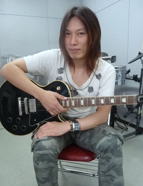 エレキギター講師