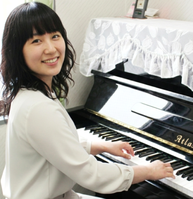 ピアノ講師